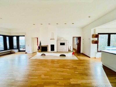 Großzügiges 4-Zimmer-Penthouse mit Panoramablick in GODESBERG/MUFFENDORF