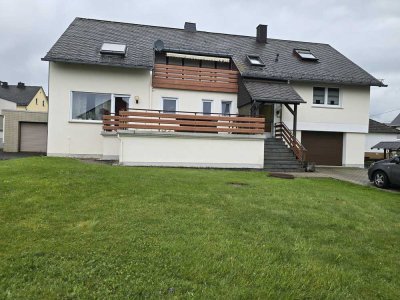 6-Zimmer-Wohnung über 2 Etagen mit neuen modernem Bad - Einbau Juli 2025 Montabaur-Horressen