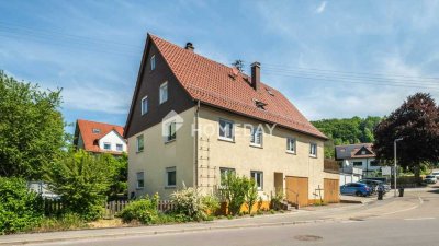 Gepflegtes Ein-/Zweifamilienhaus | Sauna, 30 m² Terrasse, Garten, Doppelgarage und Stellplätze