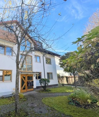 Brück Immobilien - Freie, ruhige 2-Zi.-Eigentumswohnung mit Südbalkon