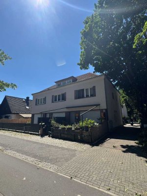 Großzügige 2-Zimmer-Erdgeschosswohnung mit großer Terrasse und Gartenanteil in Berlin-Heiligensee