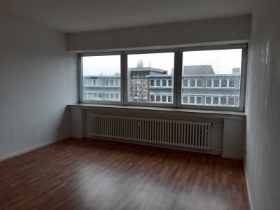 Schönes Apartment in zentraler Lage in der Viktoriastr. 69, Bochum, 4. OG rechts mitte