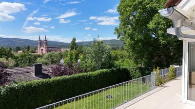 Elegante Villa im Hardtwald mit atemberaubendem Panoramablick