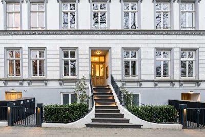 Maisonette Penthouse in direkter Alsternähe ++ Courtagefrei ++