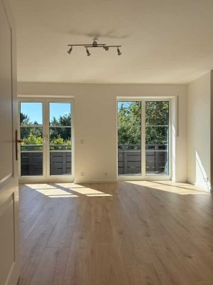 Erstbezug nach Sanierung: exklusive 1-Zimmer-Wohnung mit Balkon in Gilching