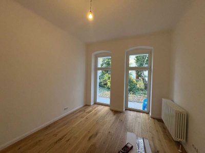 ! Provisionsfrei ! Bezugsfreie 2-Zi Erdgeschoss Wohnung in Karlshorst