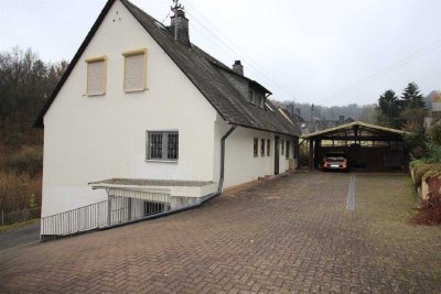Renoviertes Zweifamilienhaus in zentraler Idarer Villenlage "In Dellen "
