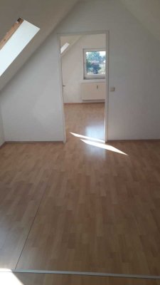 490 € - 65 m² - 3.0 Zi.