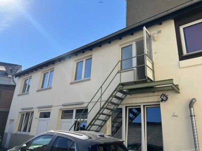 3 (-4) Zimmer-Wohnung in Mülheim Mitte