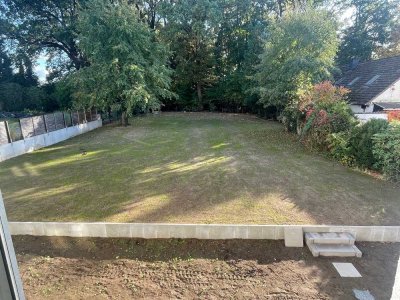BS-Schapen; Neubau; wohnen, wie im EFH, ca 115 m²-Wfl; 4 Zi. eig. "Park" als Garten; überd. ESP