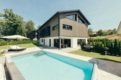 Luxuriöse Villa mit Pool und Einliegerwohnung