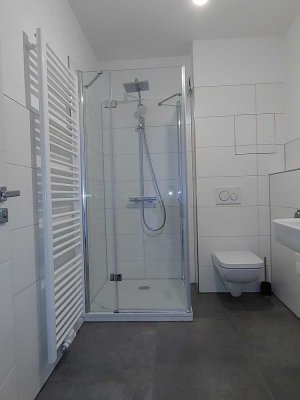 Kernsaniertes Top-Apartment mit sonniger 20m² Dachterrasse
