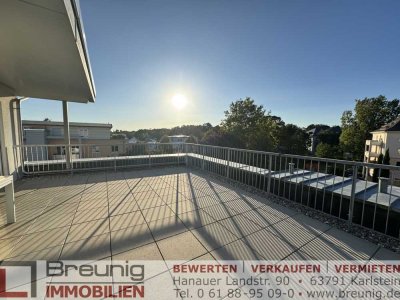 Lichtdurchflutete 4-Zi.-Penthouse-Wohnung mit EBK & zwei Dachterrassen in Hanau-Wolfgang