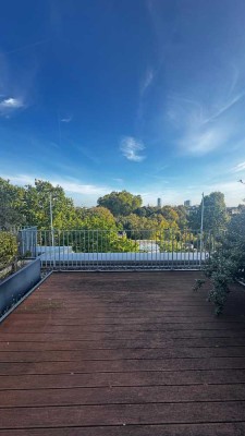 Rhein & Dom im Blick! Penthousemaisonette im Agnesviertel, 133 m², Dachterrassen!