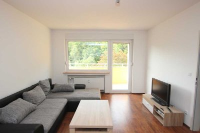 CHARMANTE 2-ZIMMER-WOHNUNG MIT BALKON UND AUFZUG !!!