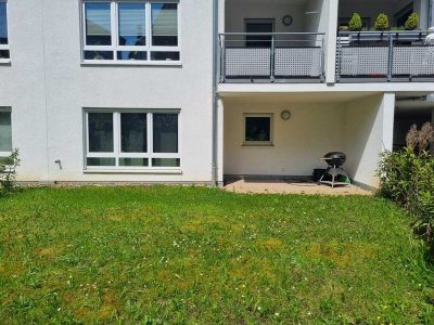 "Stadtwohnung mit eigenem Garten - helle 2-Zi.-Wohnung in Kurparknähe in Stuttgart-Bad Cannstatt"