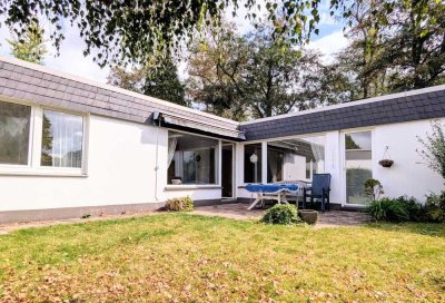 Endlich Zuhause: Lichtdurchfluteter Bungalow mit dem Wohlfühlfaktor im Kaarster Blumenviertel!