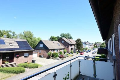 RE-Hochlarmark - Lichtdurchflutete 2,5 Zi.-WHG. mit Balkon!