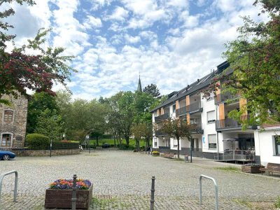 Stilvoll. Barrierefrei. Zuhause. moderne 2-Zimmer-Wohnung mit Loggia am Severinusplatz in Eilendorf