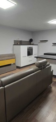 2-Zimmer-Souterrain-Wohnung in Stuttgart