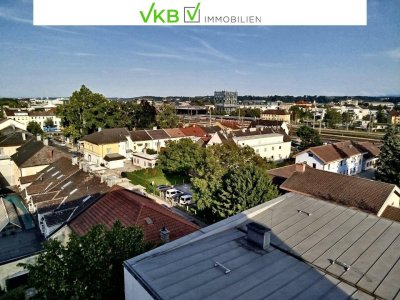 WELS | NEUSTADT: Top-renovierte 2-Zimmer-Wohnung mit Weitblick über die Dächer von Wels!
