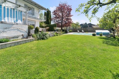 Traumhaus mit Pool in Seekirchen am Wallersee