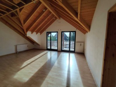 Individuelle Wohnung im Zweifamilienhaus