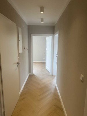 Möbliert: Erstbezug nach Kernsanierung, Luxuriöse 3-Zimmer Wohnung Bestlage in Schwenningen