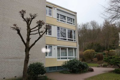 Sofort frei - Ansehen lohnt sich! Wunderschöne 3 Zimmer Eigentumswohnung mit großem Balkon