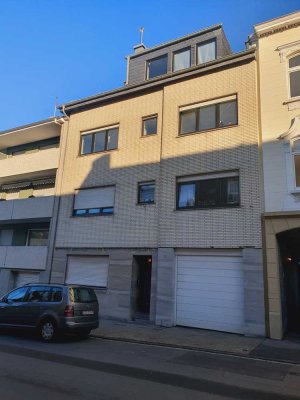 MÜLLER  - Helle Etagenwohnung mit Charme