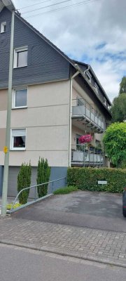 Freundliche 3-Zimmer-Wohnung mit Balkon in Lennestadt