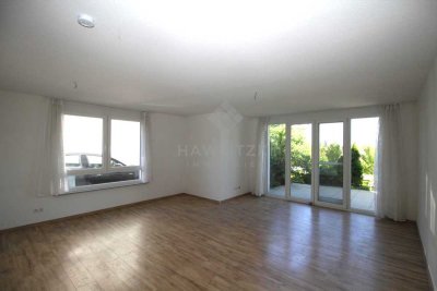 Moderne Maisonette-Wohnung mit herrlichem Blick ins Grüne, inkl. KfZ-Stellplatz (KfW-70-Haus).