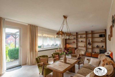 Gemütlicher Bungalow mit Vollkeller - zentral gelegen mit modernem Dach, Heizung und Fenstern!