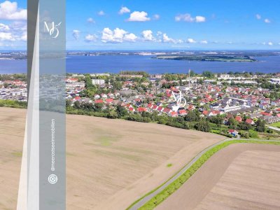 DHH im beliebten Stralsund-Andershof // 105 m² + Garten + Carports // Familenfreundlich