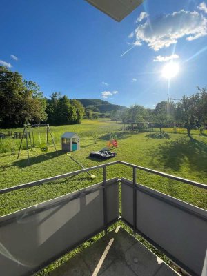 Wohnung wird aktuell noch saniert! Freundliche 1,5-Zimmer-Wohnung mit Balkon in Neuffen