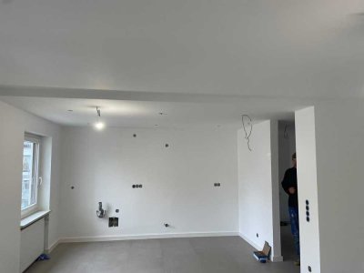 Schöne, vollständig sanierte 2-Zimmer-Wohnung in zentraler Lage von Steinhöring