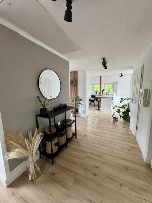 Helle und renovierte DG-Wohnung im Herzen von Bad Salzuflen