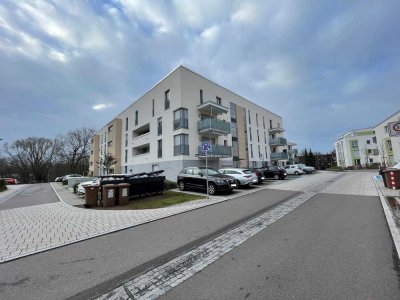 Hübsche 2-Zimmer-Wohnung mit TG-Stellplatz und Balkon
