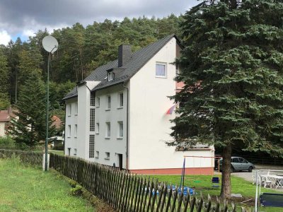 3-Zimmer-Wohnung mit Balkon und Blick ins Grüne