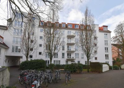 Freie 2-Zimmer-Wohnung mit Balkon in Hamburg - sehr ruhig gelegen