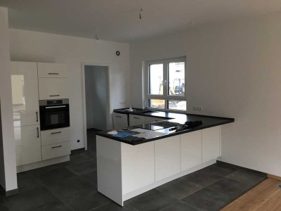 Doppelhaushälfte mit gehobener Ausstattung in Rheinmünster zu vermieten, 140 qm