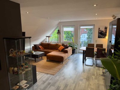 Gepflegte 3-Zimmer-Wohnung mit Balkon, großem Badezimmer und Tiefgaragen-Stellplatz