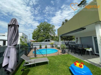 Family-Feeling trifft Wohnkomfort! Neuwertig, modern, familienfreundliche Gartenwohnung mit Pool zum Verlieben!