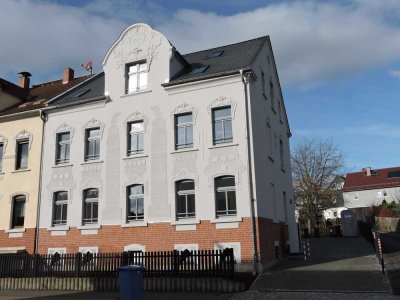 moderne 3-Zimmer Wohnung mit Balkon in Fraureuth, Erstbezug nach Sanierung