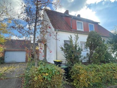 BS-Schapen, ruh Lage, 1-2 Fam-Haus, renov-bed, ca 141 m²-Wfl, V-Keller, schönes Eigt-Grdst 731 m²