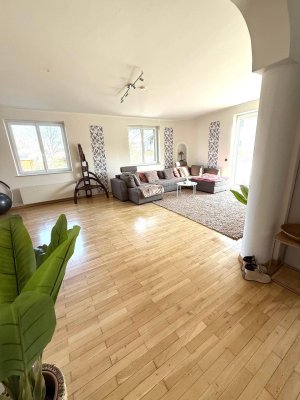 Kreuzbergl-Big Furnished Flat With Garden