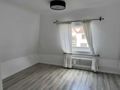 Vollständig renovierte 3 Wohnung  EBK in Bremen