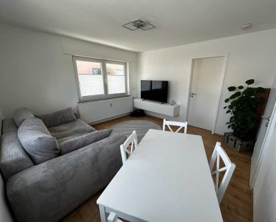 Lichtdurchflutete 2 Zimmerwohnung ca. 40 m2 WF mit großer ca. 12 m2 Terrasse