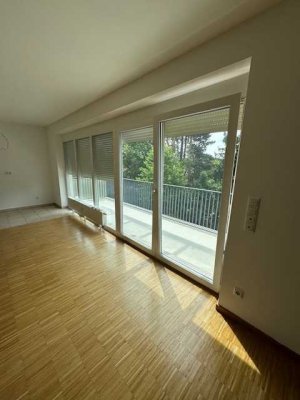 Große 3 Zimmer-Wohnung