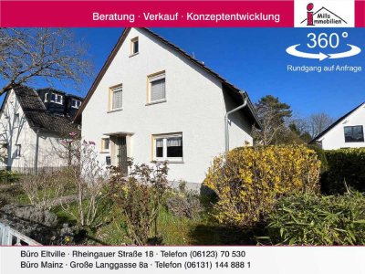 Hübsches Einfamilienhaus mit traumhaftem, weiter bebaubarem Grundstück